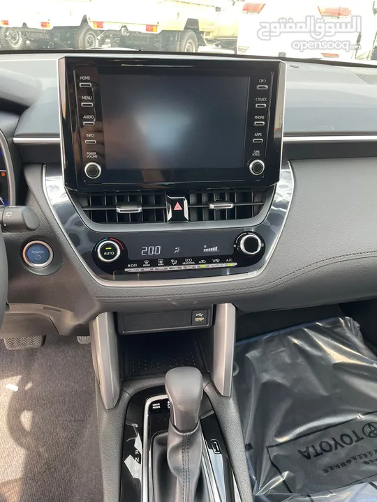 TOYOTA COROLLA CROSS HYBRID     1.8 LIMITED