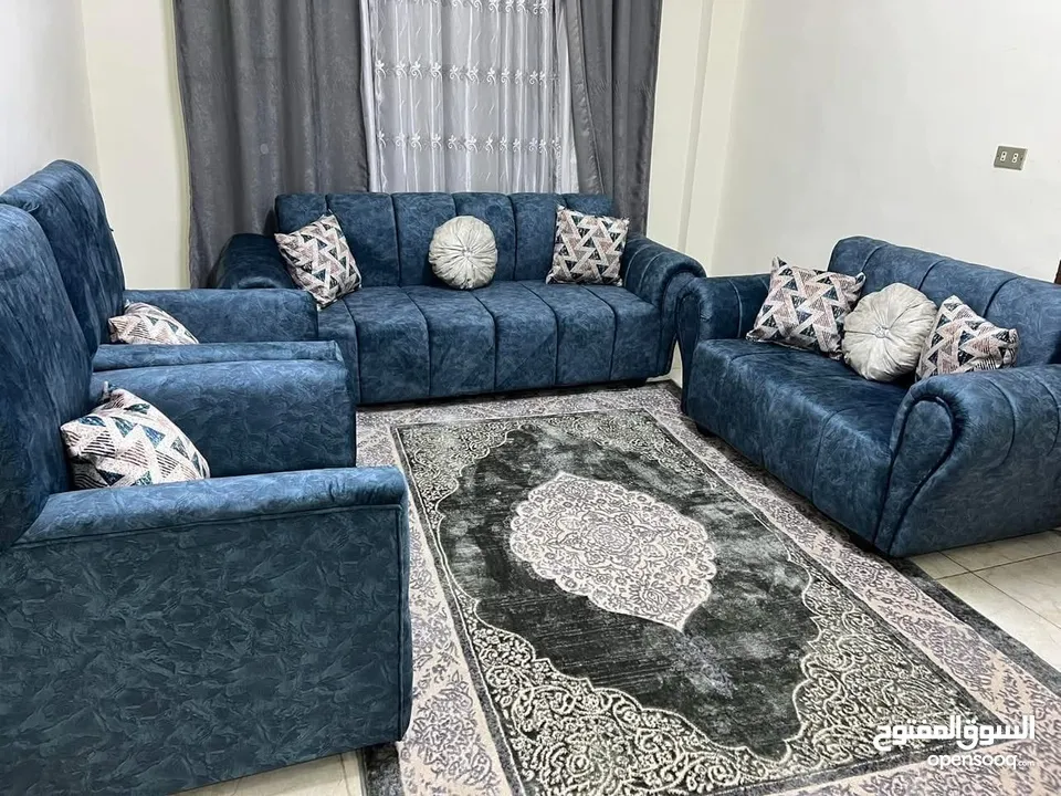 طقم كنب بلون شرحات 7 مقاعد عرض بسعر الجملة