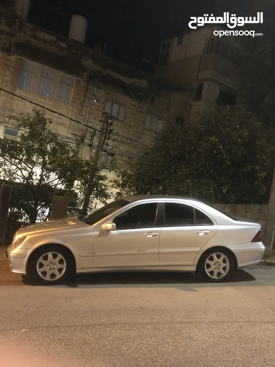 مرسيدس c203 اصل عمومي موديل 2006 بحالة ممتازة للبيع عالكاش فقط