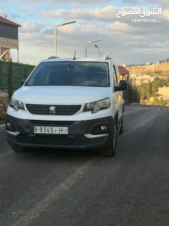 بيجو ريفتر 2021