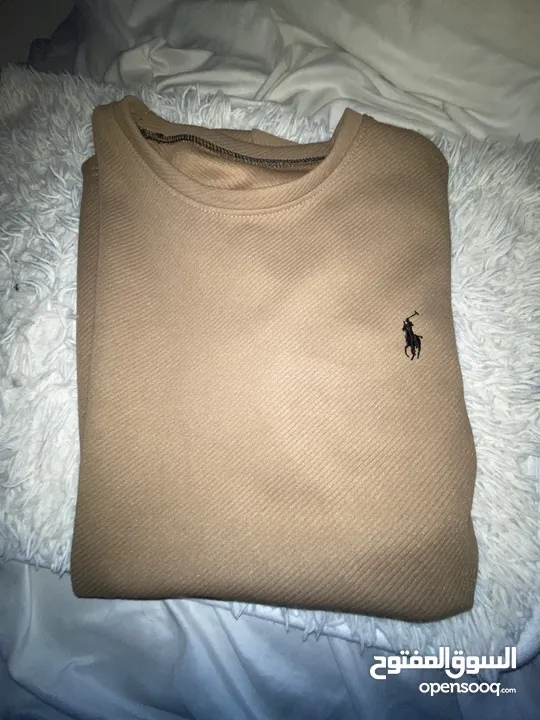ملابس Ralph Lauren نص كم للصيف