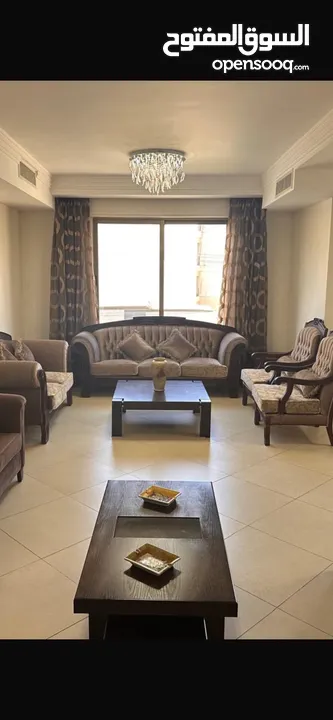 طقم غرفة ضيوف جلوس للبيع