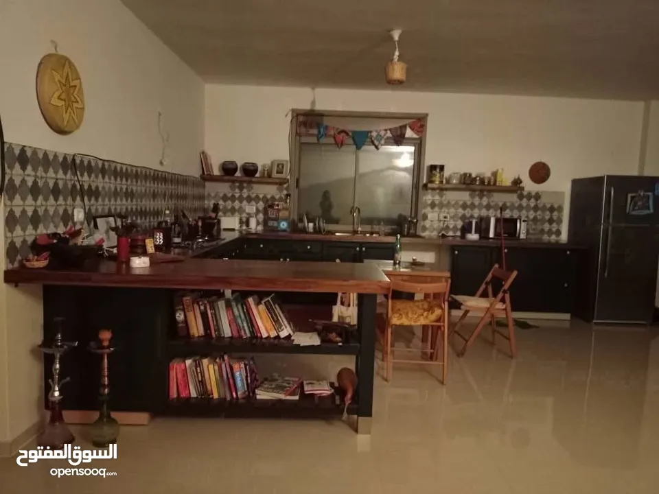 شقه مفروشه للايجار قرب شارع ركّب والكليه الاهليه