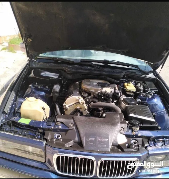 ستاندرBMW.  E36 للبيع