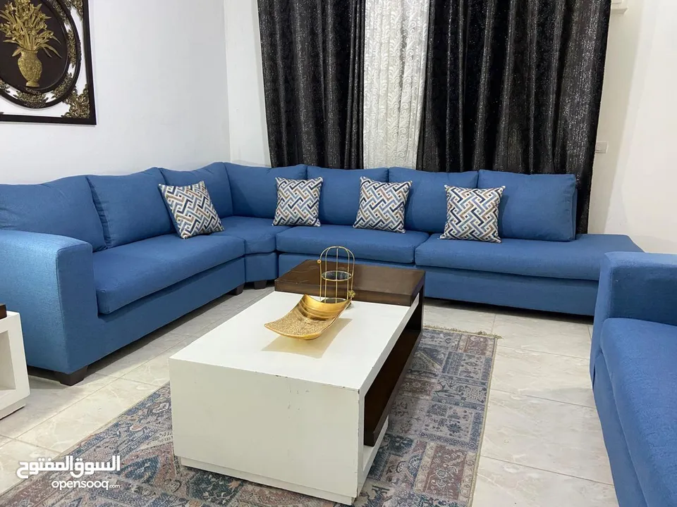 أطقم كنب وكورنرات خشب سويد ثقيل جدا اسفنج دانلوب والضهر هولو طبي الارضيات كوشوك