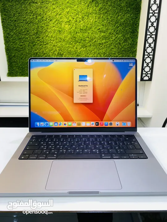 MACBOOK PRO M1 14 inch (16GB - 512GB) *JUST LIKE NEW*