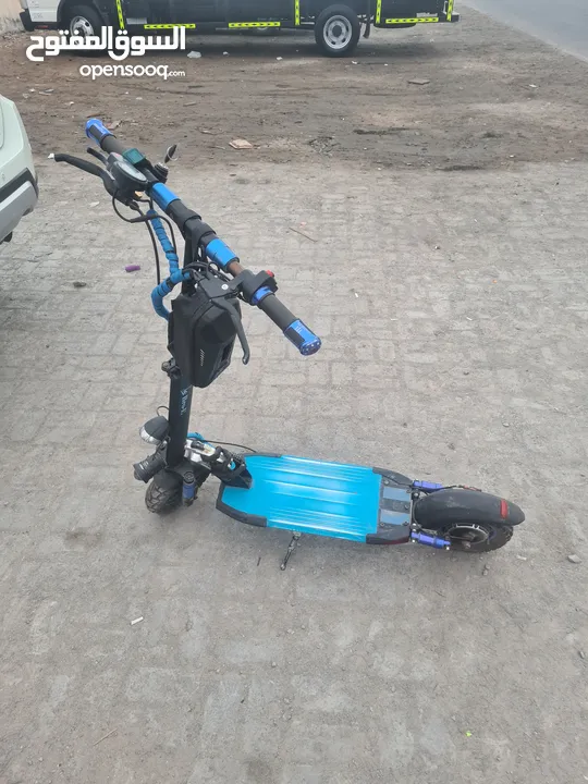 E scooty 10