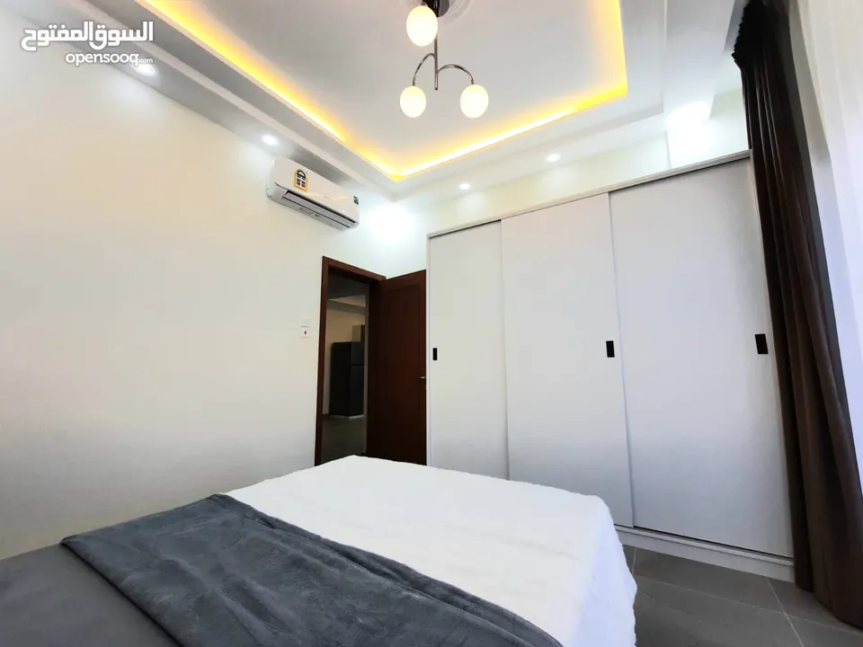 Fully furnished luxury 2 bedroom apartment fort rent  in saar