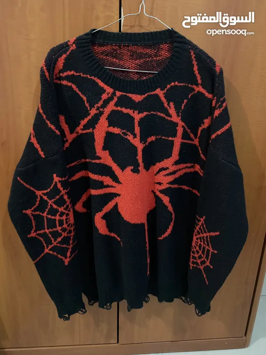 Black & Red Spider pattern sweater