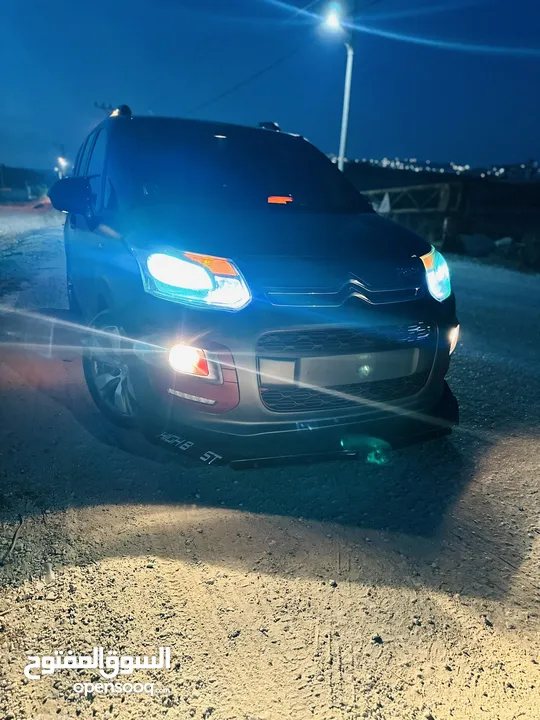 سيتروين c3 بيكاسو