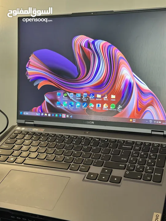Used gaming laptop for sale by a college student (can smoothly run GTA, CSGO, PUBG, etc.).