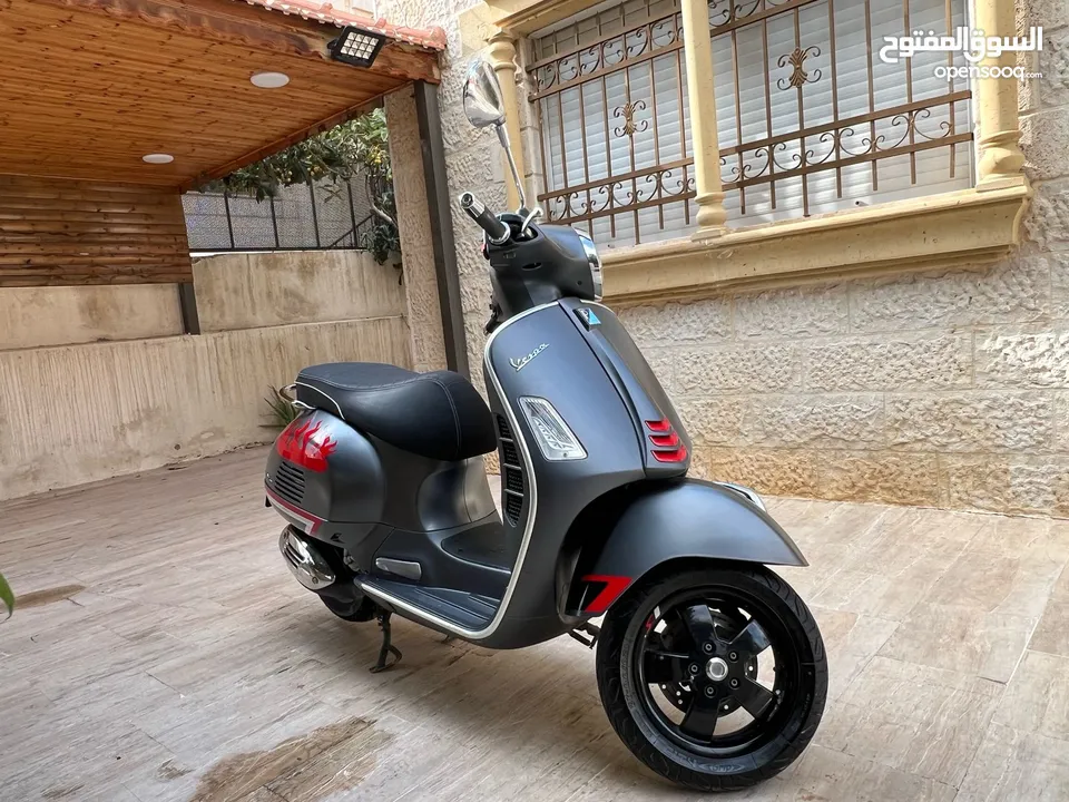 بحالة الوكالة VESPA GTS 300