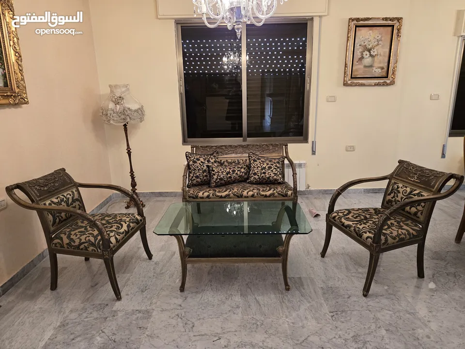طقم جلوس  ثانوي حفر