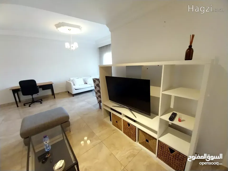 شقة مميزة استثماريه بموقع استراتيجي ( Property ID : 30076 )