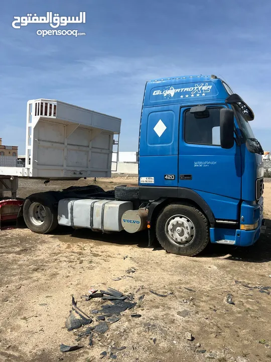 VOLVO FH 420 model 1999 is a very good condition
