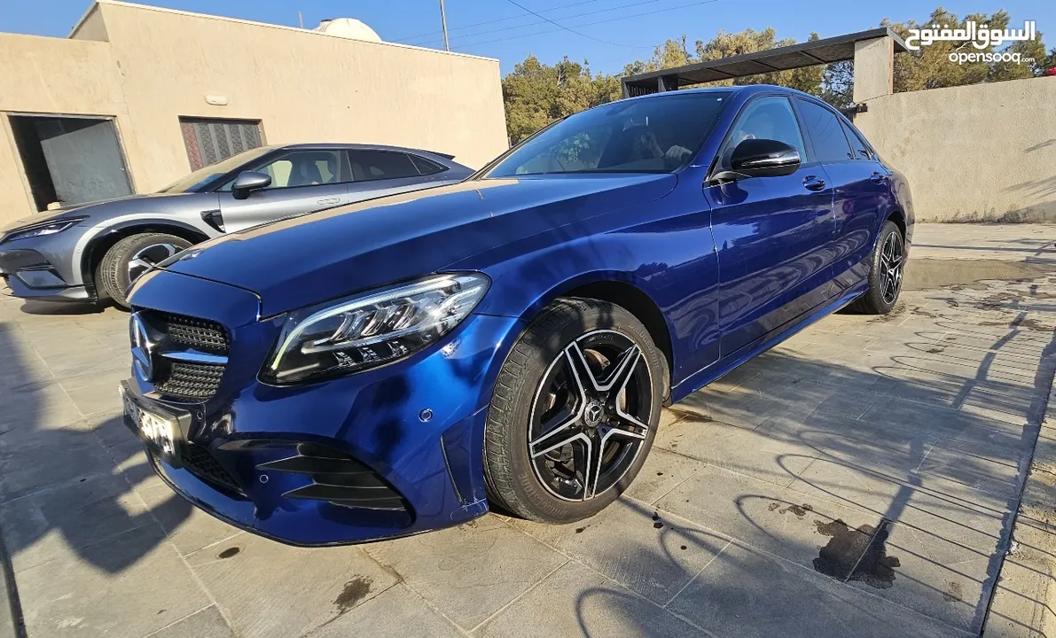 مرسيدس سي 200 AMG + 4Matic + Night Package موديل 2019 مواصفات خاصة ولون مميز Mercedes C200 year 2019