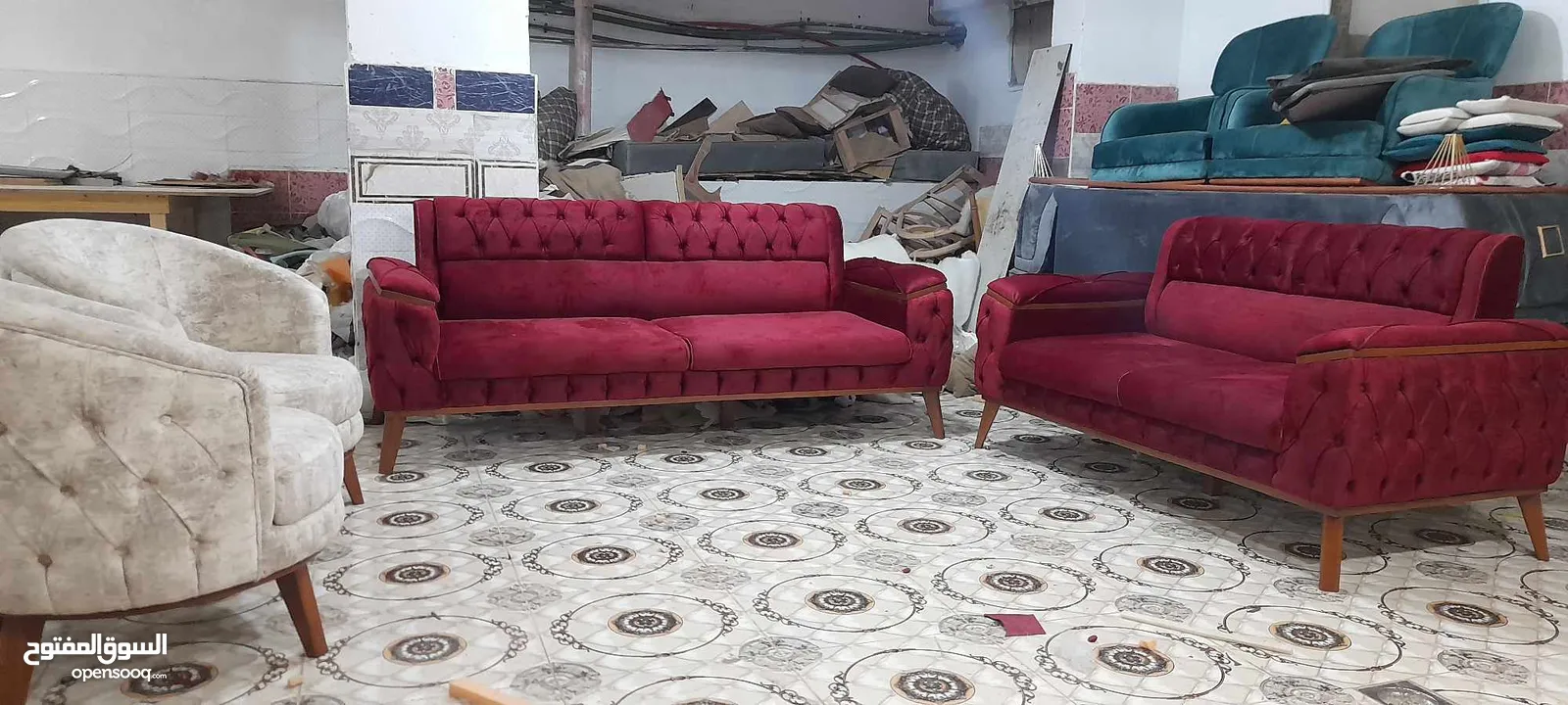خليكي مميزه وغير عن الكل وقاهره الجيران  تعالي شوفي الاناقه او احنا بنيجي لا تغلب/ي حالك