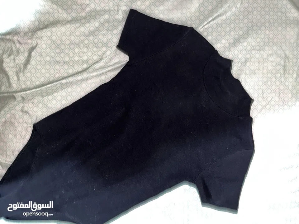 Women’s Classic Black Crew Neck T-Shirt