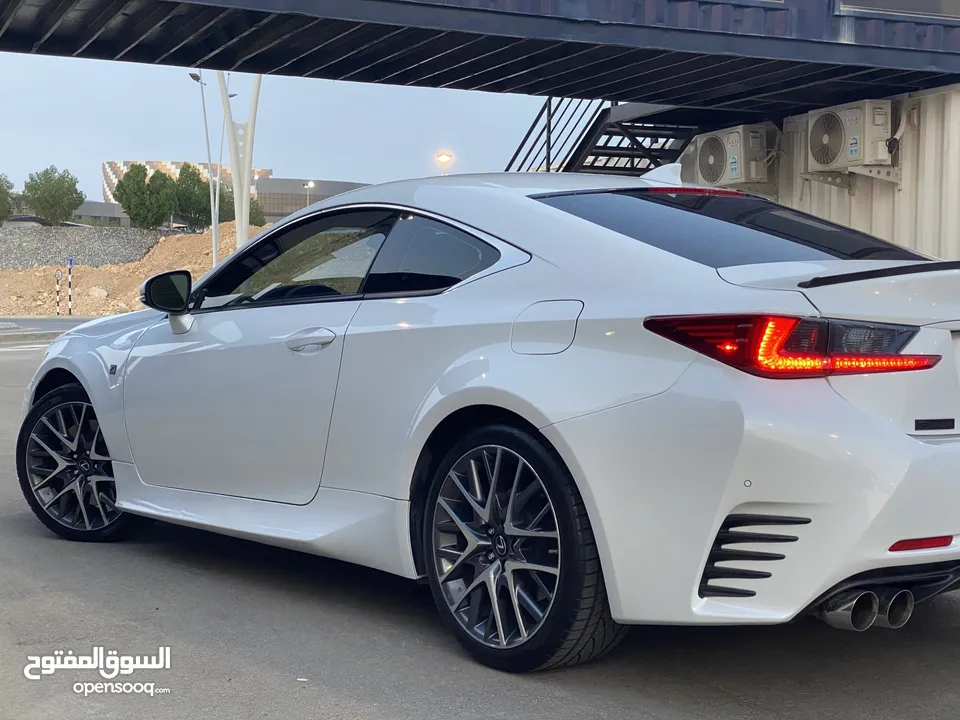 لكزس RC 300 F 2018