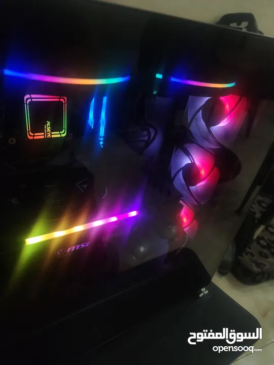 pc gaming and designer  with intel i9 مع 2نظام تبريد مائي وهوائي  و مساحة تخزين 1500 جيجا