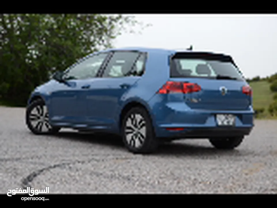 بحالة ممتازة ‎بريميوم E-Golf Premium 2015 volks vagenللبيع
