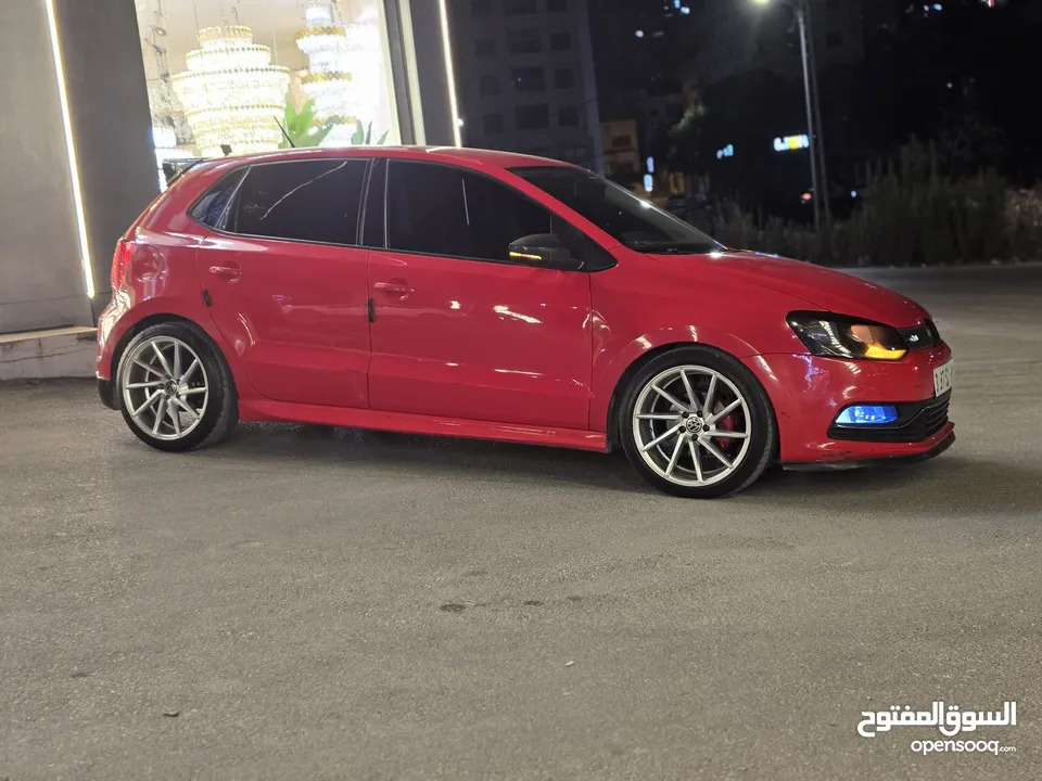 Polo8 فولكس فاجن