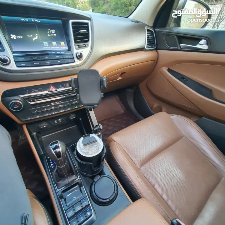 هونداي توسان مواصفات 2023 فل الفل كامل الإضافات مسكر مع فتحة بنورما