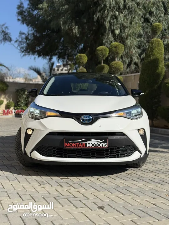 تويوتا C-HR ترخيص 2022 محرك 1800 هايبرد حصان 170