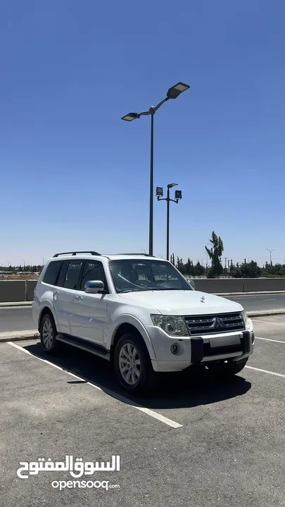 Mitsubishi pajero 2010 3800cc