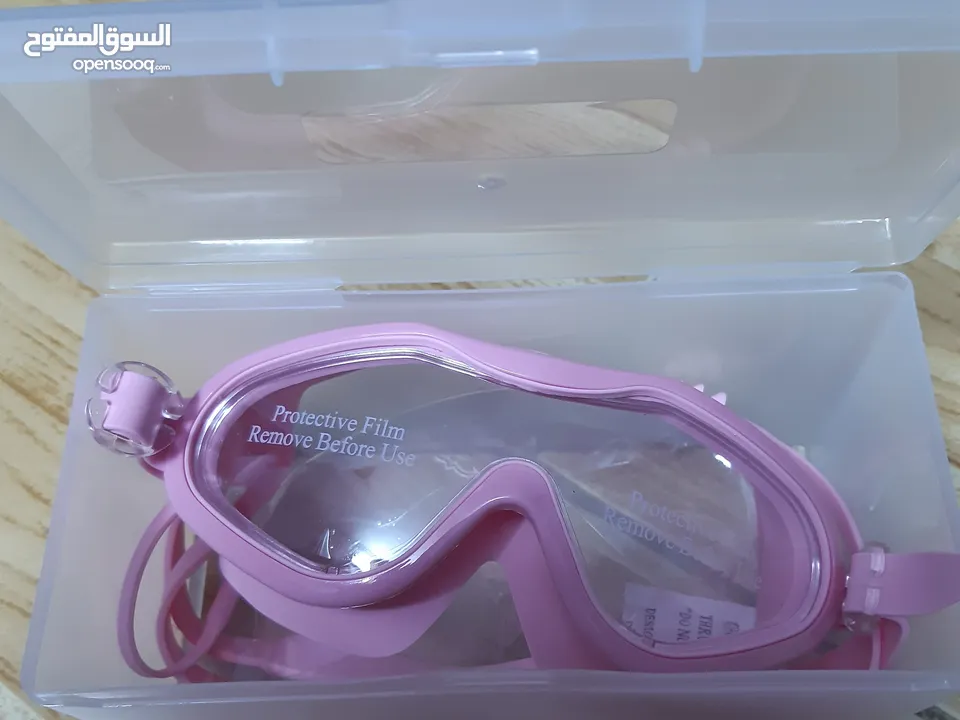 نظارات سباحه فاخره بالوان مميزه