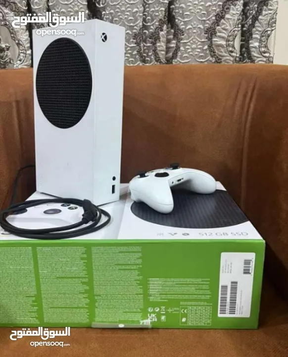 Xbox series s  ( 310 السعر بيه مجال )