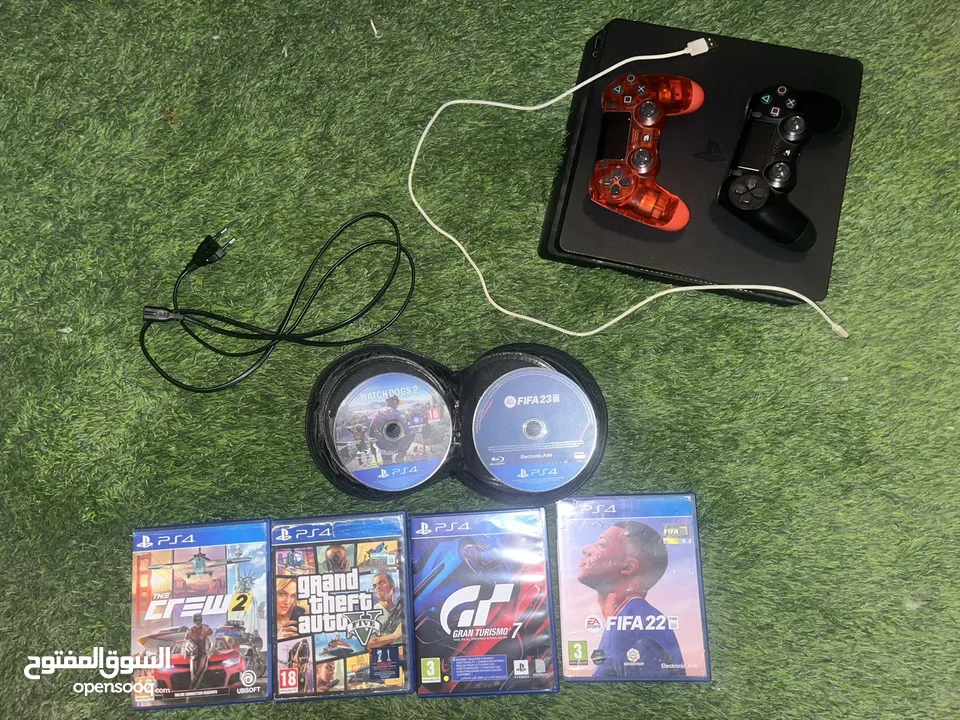 بلايستيشن 4 سليم 800 جيجا + ايدتين + 7 العاب + شاحن + سلك 3 متر HDMI