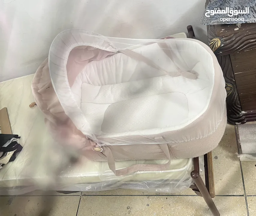 New born baby sleeping bed
