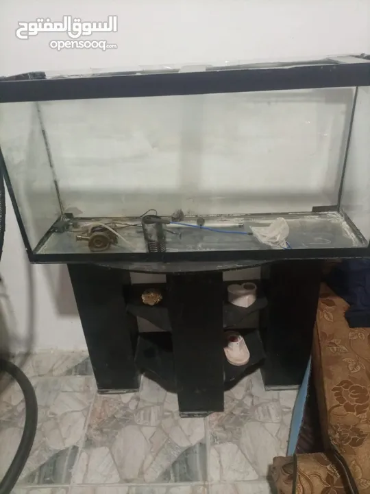 اغراض مستعمله شبه جديد  متوفره بضاحيه الاقصى