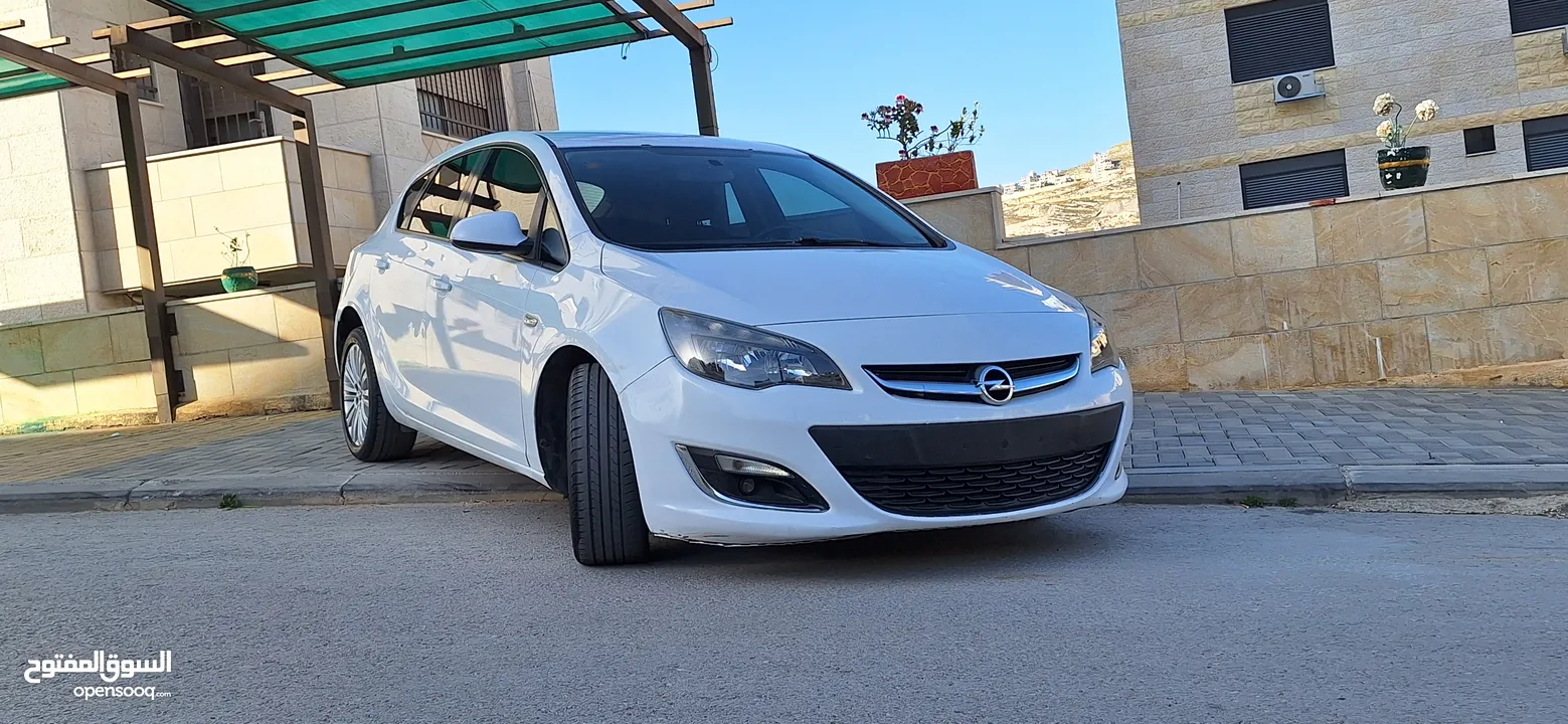 أوبل أسترا ( J ) موديل 2013 تسير 2016 ، بوضع الشركة