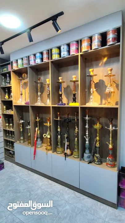 محل معسل واراجيل للبيع بكامل محتوياته