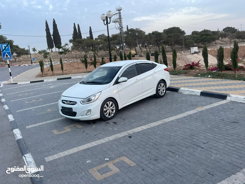 متوفر للبيع سيارات هونداي اكسنت ديزل وبنزين وجبات سبورتاج سيارات نخب ما شاء الله