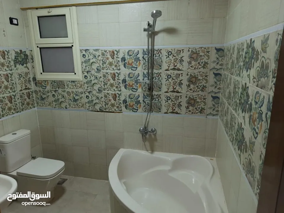 Apartment for rent in zahraa maadi with special price for long term