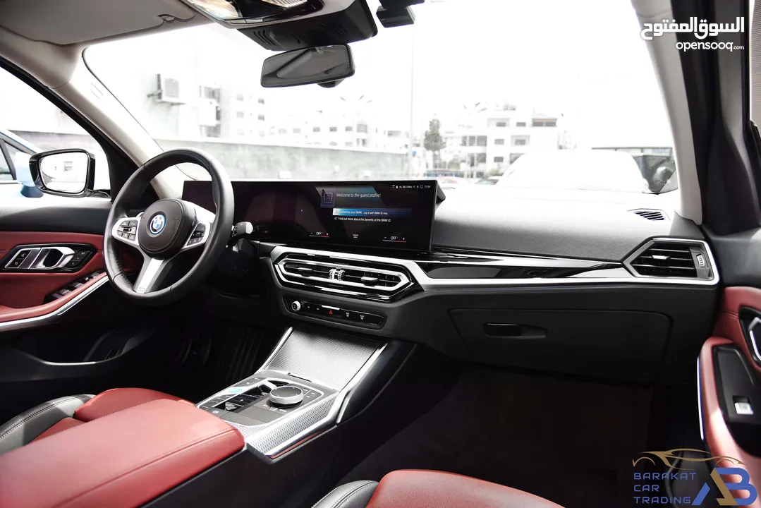 بي ام دبليو الفئة الثالثة كهربائية بالكامل 2023 BMW i3 eDrive35L EV M Power Kit_Full Option