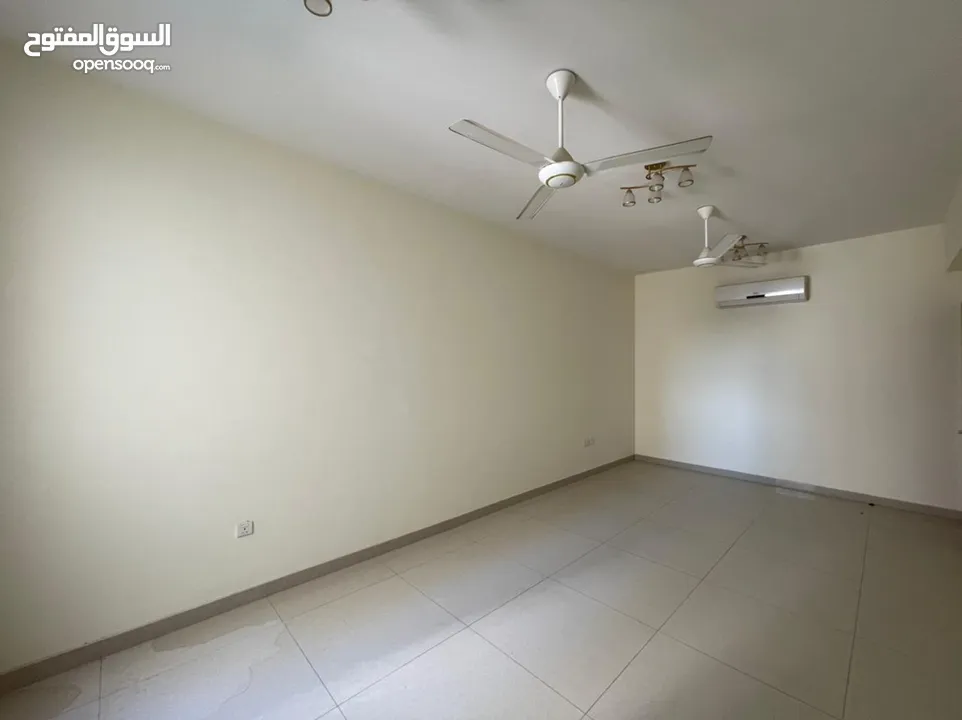 GREAT OFFER! 2 BR Middle Apartments in Khuwair with Rooftop Pool & Gym Membership