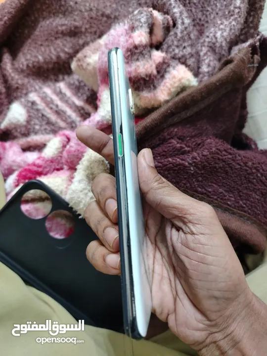 oppo f11, neat condition