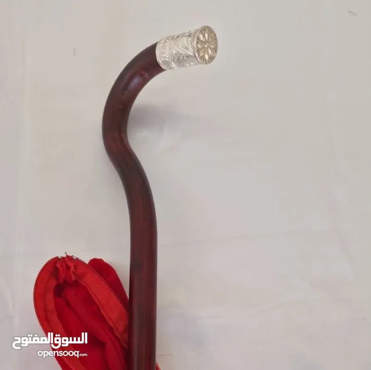 أجود (العصي)الخيزران بأيدي عمانية مع تفصيل فضة خاصة