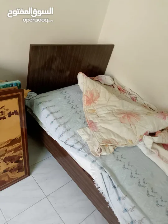 غرفة نوم مستعمل بحالة ممتازة قديمه