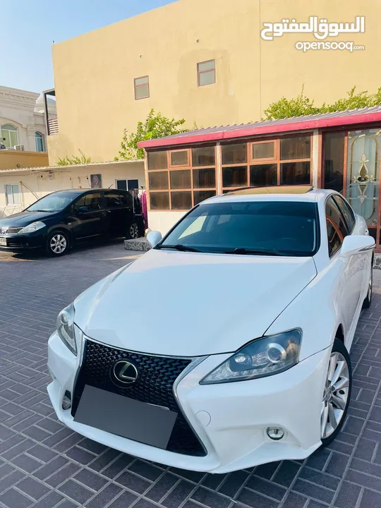 LEXUS IS-250 - PERSONAL USED 2010