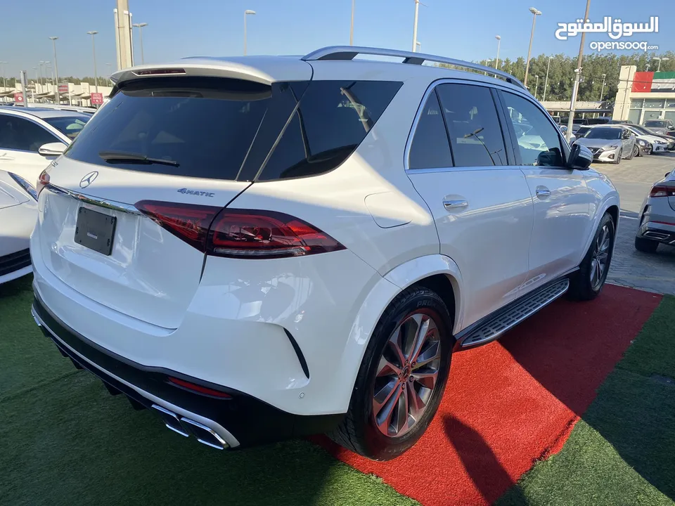 ميرسيدس بنز GLE500 فل مواصفات موديل 2020