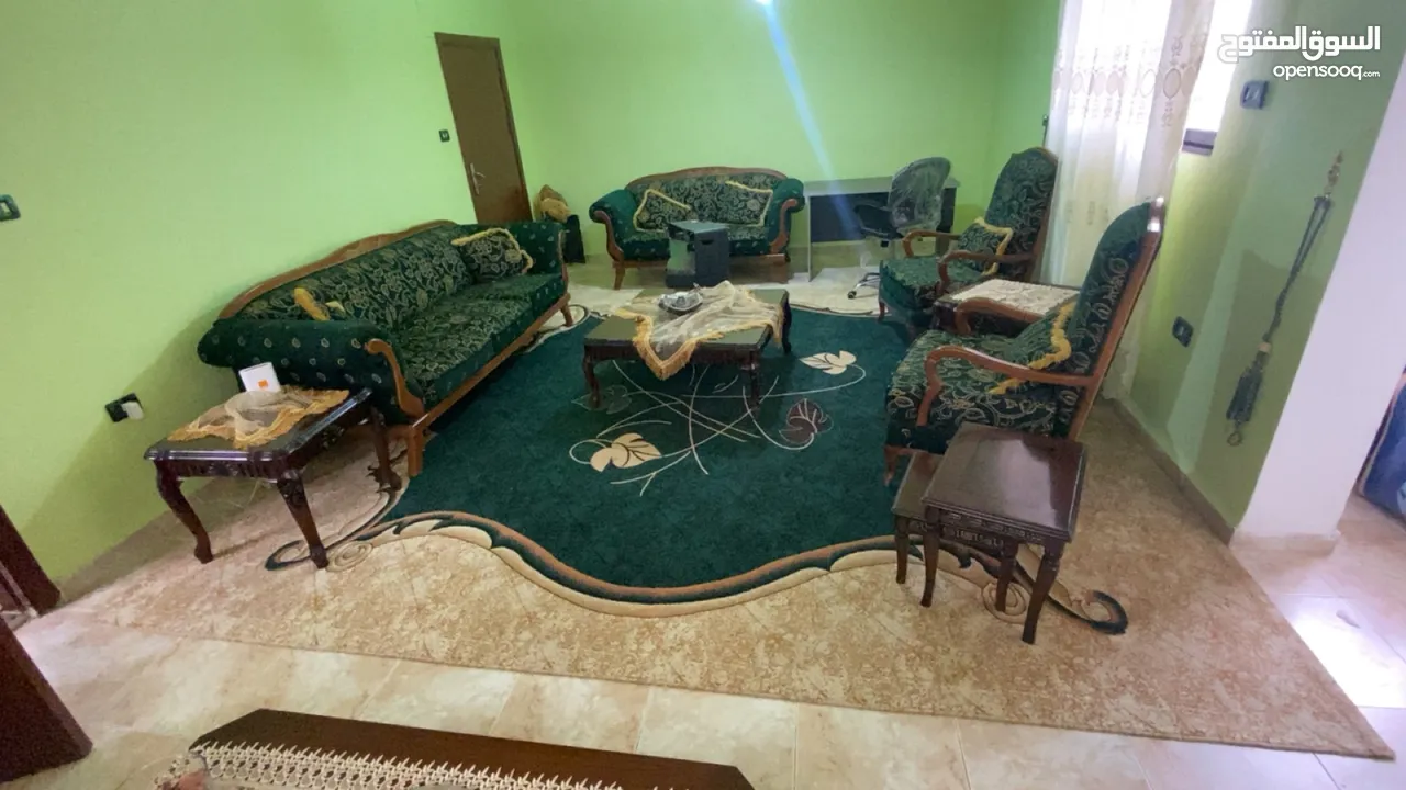 طقم غرفة ضيوف مع سجاده