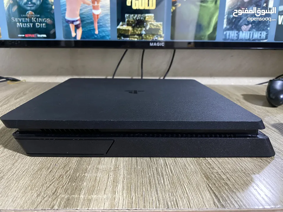 Ps4 slim 1000g ولا ملاحظة