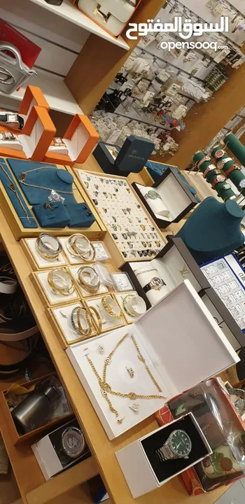 تصفية محل شنط واكسسوارات