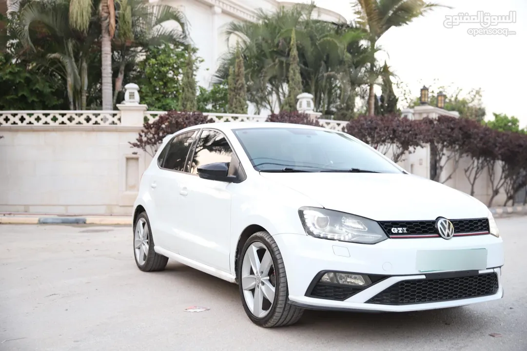 بولو2016_اتومتيك _ماتور 1200تربوا -اصل برايفت فحص نظيف صلاة النبي