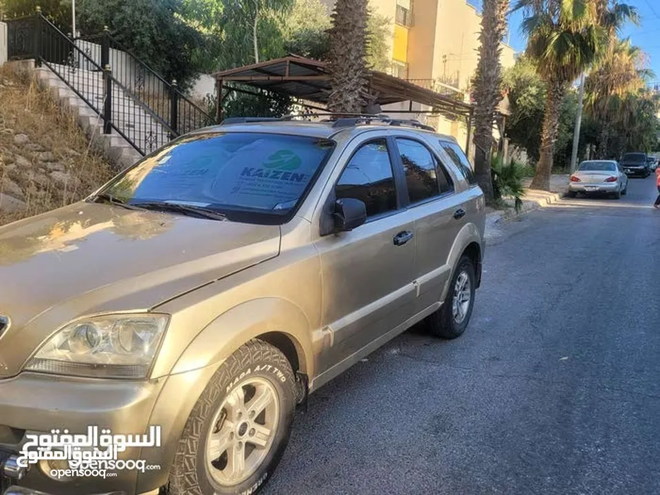 كيا سيرينتو جيب.بحالة ممتازة مش ناقصها شيء.كاش او اقساط